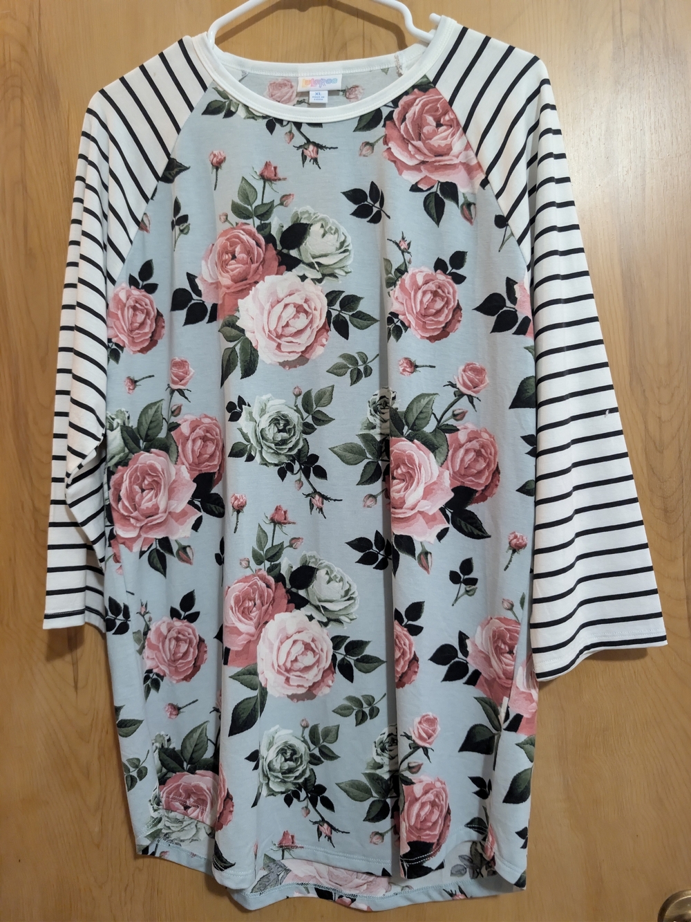 LuLaRoe Light Blue Floral Raglan Tunic with Pink Roses